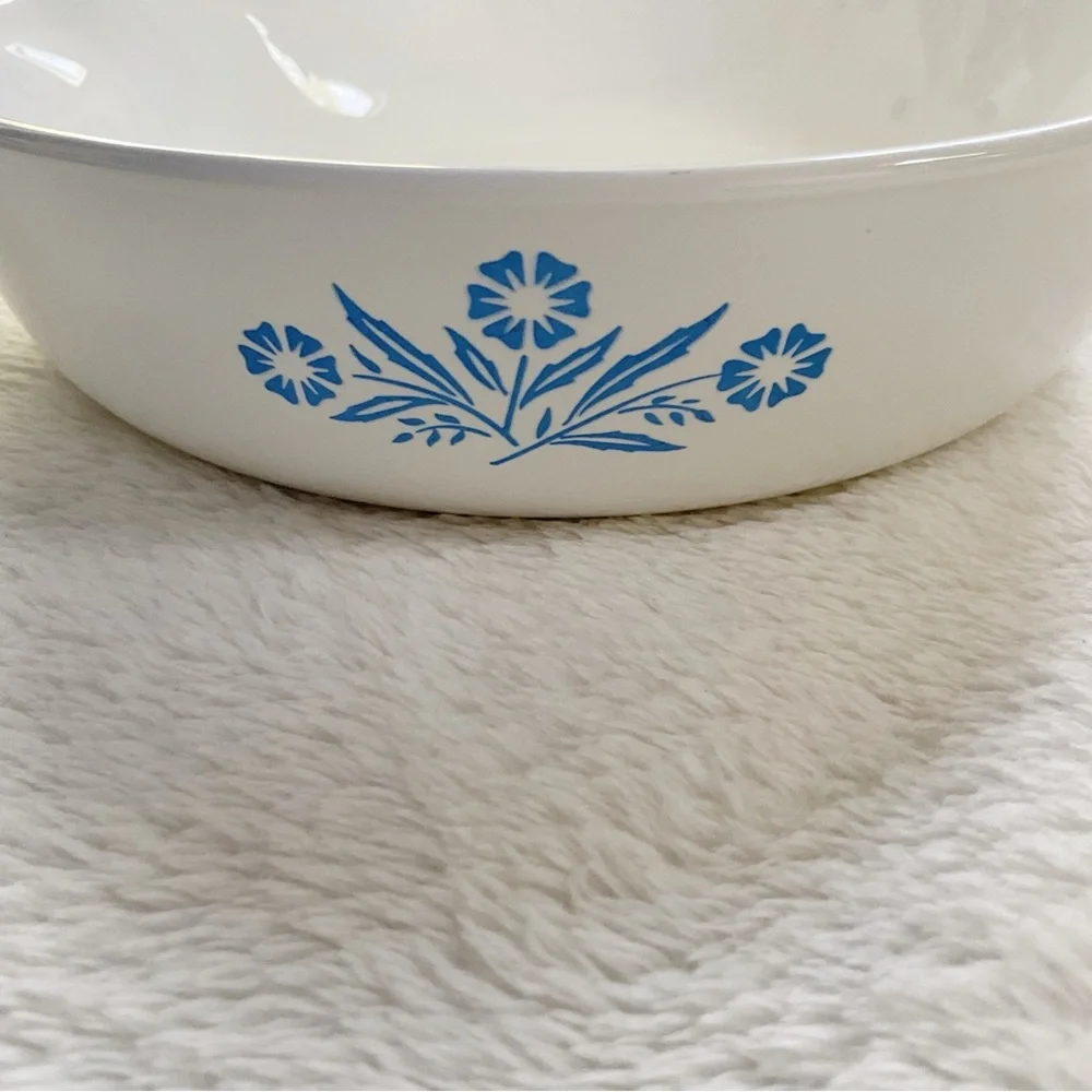 Vintage CorningWare Cornflower Blue P-83-B 6.5” Skillet USA